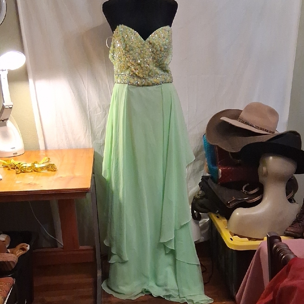 2 Cute Green Beaded Dress Size 6
